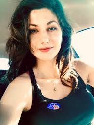 Jessica Nowicki's Instagram, Twitter & Facebook