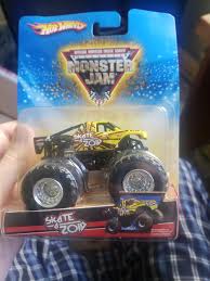 Truck roster features 38 of the greatest trucks in monster jam history, including higher education, sparkle smash and grave digger! Pb Yavalmdf1im