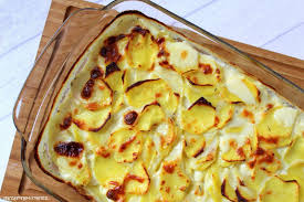 Die Konigin Unter Den Kartoffelauflaufen Ein Gratin Dauphinois Ist Die Ideale Beilage Zu Edlem Fleisch Und Macht Auch All Kartoffelgratin Rezepte Essen