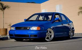 Polo Classic Rebaixado Com Rodas Volcano Euro Aro 18 Volcano Customizacao De Carros Rebaixados