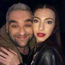 Four years ago @chellezone and I hopped