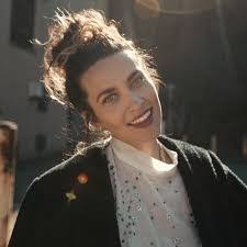 Carissa Davidson's Instagram, Twitter & Facebook