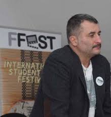 Cristi puiu (born 3 april 1967) is a romanian film director and screenwriter. Cristi Puiu Observator Cultural