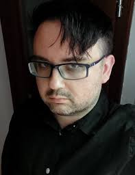 Can the Emperor become a Chaos God like Slaanesh?