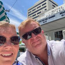 Beautiful shot taken at Lakes Entrance. Let's play a game. Take a guess, is  this sunrise or sunset? #HighwayPatrol 🌅