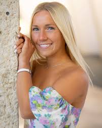 Elli Williams (@elliwilliamsss) • Instagram photos and videos