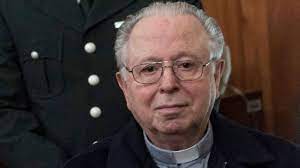 Pero seguramente la que más le duele es ésta: Muere Fernando Karadima Ex Sacerdote Y Autor De Delitos Sexuales Diario Y Radio U Chile