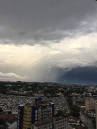 Hi/low, realfeel®, precip, radar, & everything you need to be ready for the day, commute, and weekend! Granizo Historico Em Curitiba E Temporais No Sul Do Brasil Metsul Meteorologia