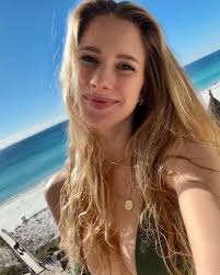 MEGHAN JUDD (@meghanjudd) • Fotky a videa na Instagramu