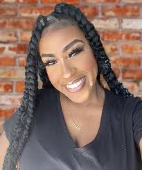 Kye Russaw's Instagram, Twitter & Facebook