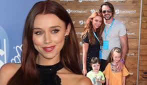 Una healy at a photoshoot, september 2020. Una Healy Says Son Tadhg Doesn T Remember Being Together As Family