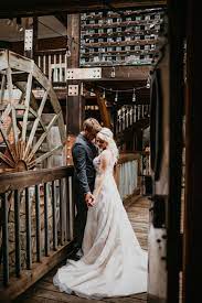 The Cotton Gin At Mill Creek Cocktail Hour Exclusive Wedding Wedding Dresses Atlanta Fashion