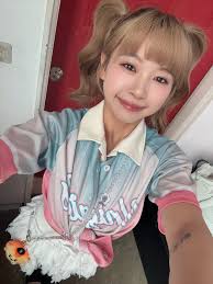 蚊子♥ 賴薏婷- 蚊子♥ 賴薏婷added a new photo — with 黃天嵐.