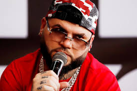 Premio Lo Nuestro reconocerá los aportes de Farruko a la música urbana