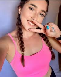 Florence Ortega (@florence.ortegaa) • Instagram-foto's en -video's