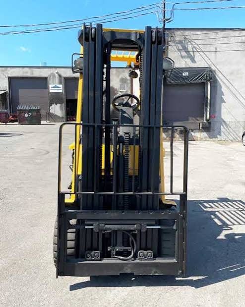 Hyster E65Z-36V Forklift