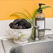 Coffee grounds and grease that have accumulated as well will not allow other materials to drain effectively. All You Need To Know About Coffee Grounds In Garbage Disposal