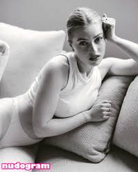 Annie Kate Knowles  anniekknowles  katherineknowles Гола изтичане OnlyFans  снимка 11 - Nudogram v2.1