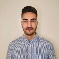 100+ profiluri „Mera”