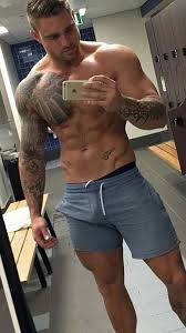 Lift three to four days per week and do some form of conditioning at least once or twice per week.training for strength with big movements works your abs, stimulate the release of anabolic hormones. Adonis Belt Is The V Shape Abs On Guys V To The