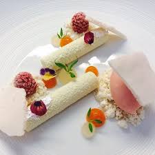 Dreisternekoch Christian Bau Im Victor S Fine Dining Auf Schloss Berg In Perl Nennig Lebensmittel Essen Gourmet Essen Und Exotische Speisen