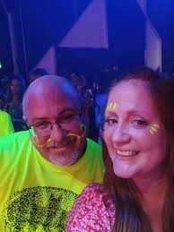 What are the best theme nights for new cruisers