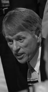 Mark Lindahl's Instagram, Twitter & Facebook