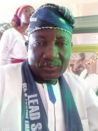 MADAM THANKS SO MUCH FOR EDUCATING THAT NPP VARANDA BOY WHO CLAIMED HE IS  MEMBER OF PARLIAMENT.