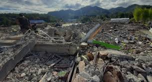 Gempa bumi paling dahsyat yang pernah terjadi di indonesia adalah gempa bumi yang melanda daerah aceh, dan sebagian sumatera utara. Bencana Alam Di Mamuju Timbulkan Inflasi Tertinggi Di Indonesia