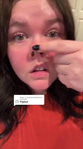 Larissa Dotson's Instagram, Twitter & Facebook