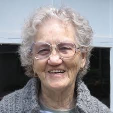 Loretta Hutchins's Instagram, Twitter & Facebook