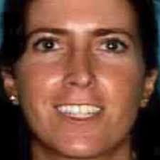 Deanne Mclean's Instagram, Twitter & Facebook