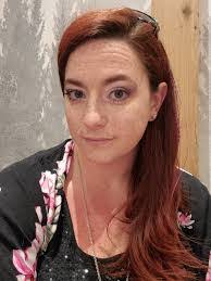 Lori Bauman's Instagram, Twitter & Facebook