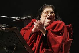 Mercedes sosa died last year. Folk Singer Mercedes Sosa Voice Of Latin America Dies Deseret News