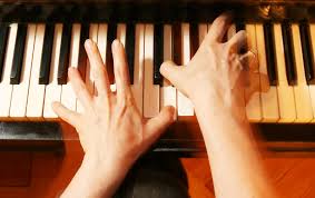 Les gens le font tout le temps et ils le font pendant leur temps libre. Comment Apprendre A Jouer Du Piano Sans Solfege
