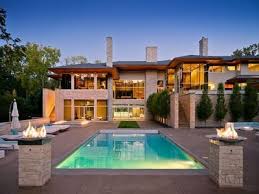 4600 Charing Cross Rd Bloomfield Hills Mi 48304 Expensive Houses Pool Houses Big Houses With Pools