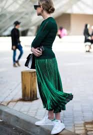 Check spelling or type a new query. Tendance Comment Porter La Jupe Plissee Cet Ete Pinterest