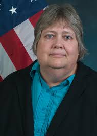 Debra Draper's Instagram, Twitter & Facebook