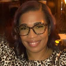 Kara Hallman's Instagram, Twitter & Facebook