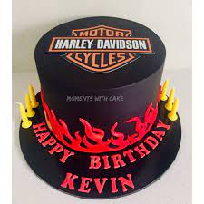 Harley Davidson Motorcycle Birthday Cake With Flames Motorcycle Birthday Cakes Motorcycle Birthday Harley Davidson