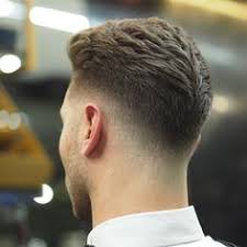 53 cortes de cabello para hombres que los hace atractivos. Corte Hongo