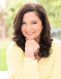 Robin Loves Reading: May 2024