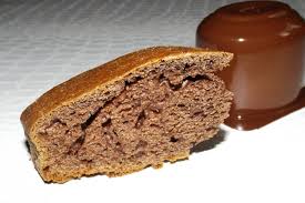 Gateau A La Danette Au Chocolat Noir Simple Et Rapide Gateau Danette Recette Gateau Au Yaourt Gateau Danette Chocolat
