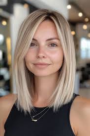 Deanna Heck's Instagram, Twitter & Facebook