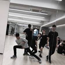 Boys aesthetic korea best friends aesthetics korean ulzzang boy with masks japanese ulzzang boy ex best friend aesthetic bts boyfriend aesthetic best aesthetic blurry friends aesthetic 4 friends korean ulzzang girls besties korean ulzzang fashion aesthetic boy top energy dark. Asian Ulzzang And Korean Image 6840952 On Favim Com