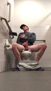 STROKE AND CUM IN PUBLIC TOILET - ThisVid.com