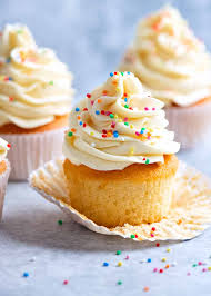 Les cupcakes facile pour débutant. Mon Glacage A La Vanille Moelleux Et Moins Sucre Recette