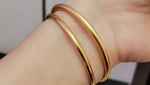 As long as you do your homework and are careful which auctions you bid on, ebay can be a good place to add to. Is It Safe To Buy Gold Jewelry On Ebay With Buying Tips A Fashion Blog