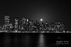 Black And White Cityscape City Silhouette Black And White Google Search City Skyline Night Black And White City Pixel City