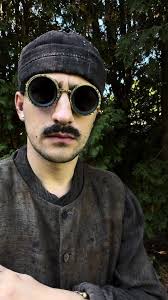 Exploring Avant Garde Fashion Trends for 2023